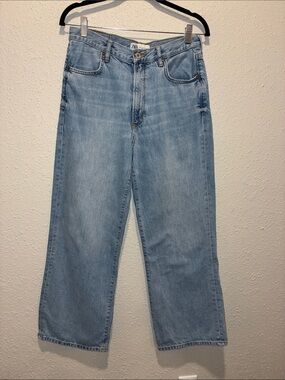 Zara Light Blue Relaxed Women’s Jeans